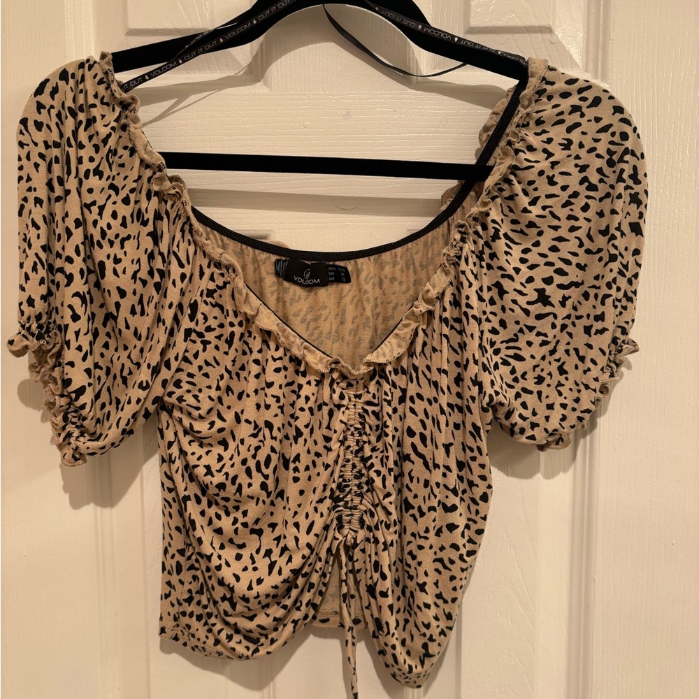 Volcom High Wired Animal Print Shirt |Size Medium